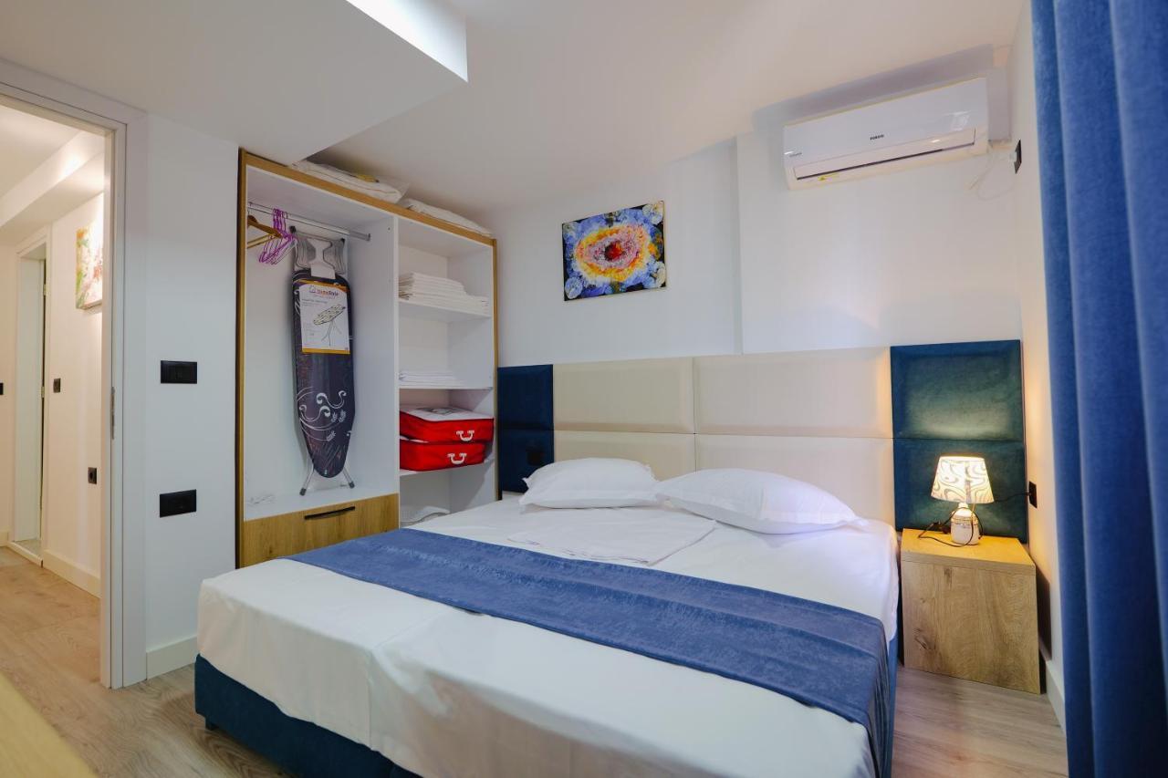 2E Apartments Sarandë Esterno foto