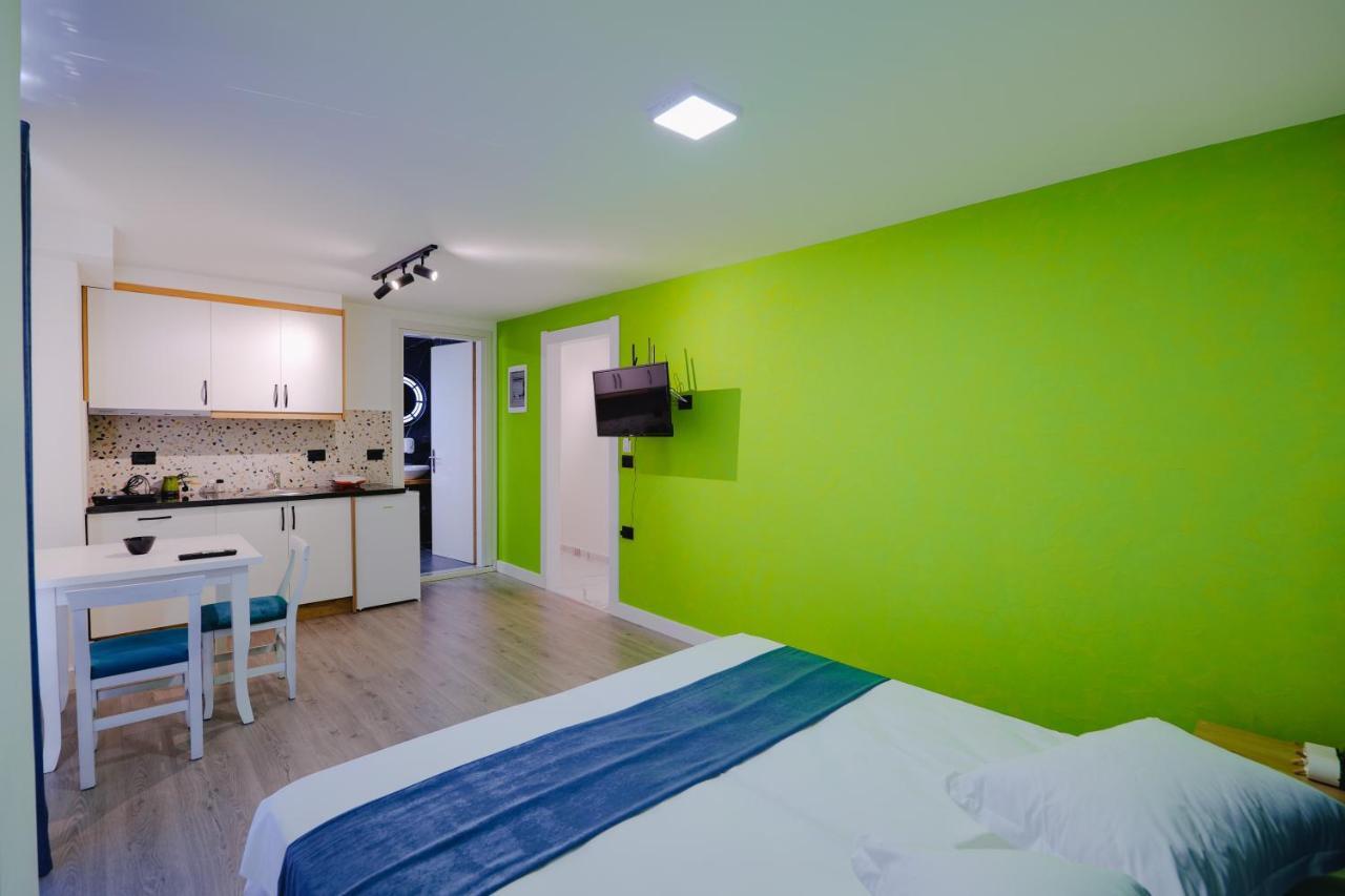 2E Apartments Sarandë Esterno foto
