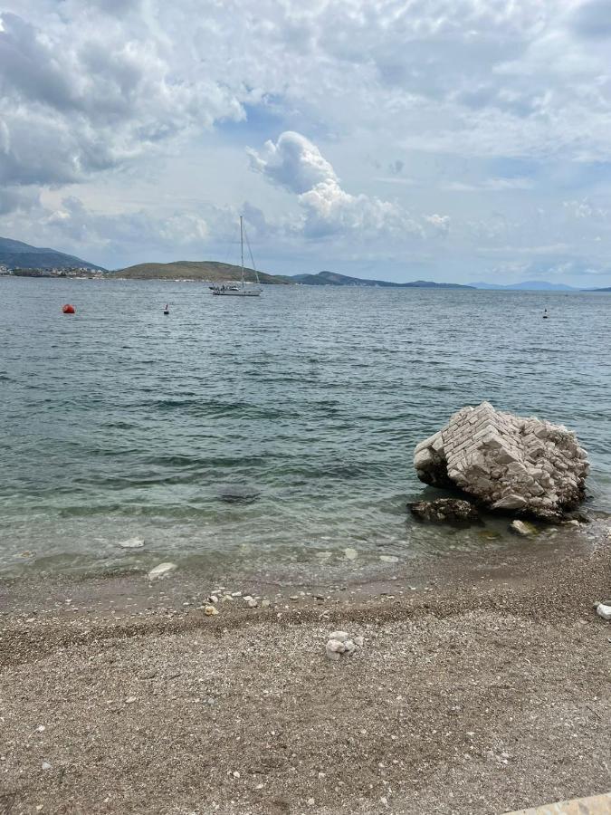 2E Apartments Sarandë Esterno foto
